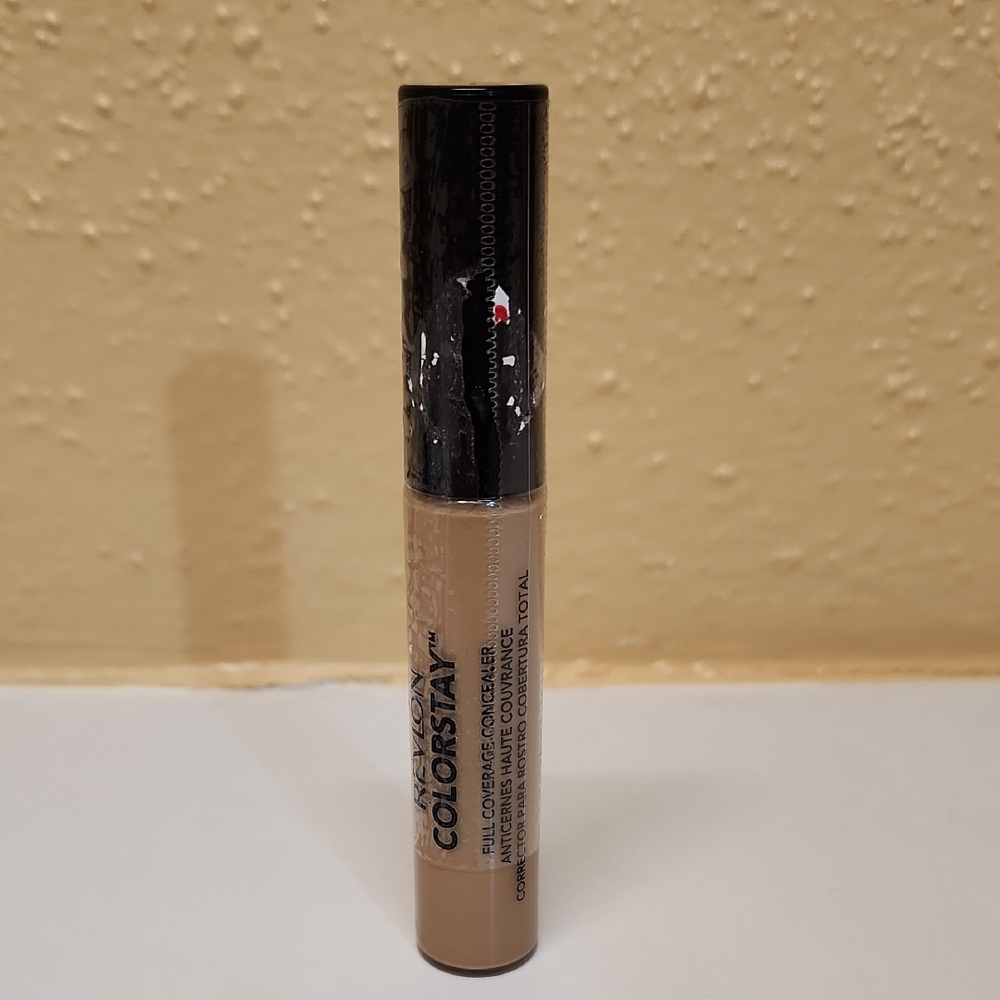 Revlon ColorStay Full Coverage Concealer - 050 Medium Deep
